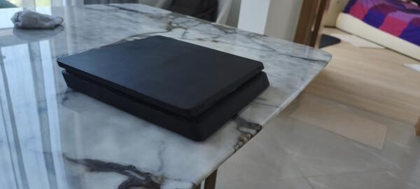Playstation 4,512Gb,2018 - 2