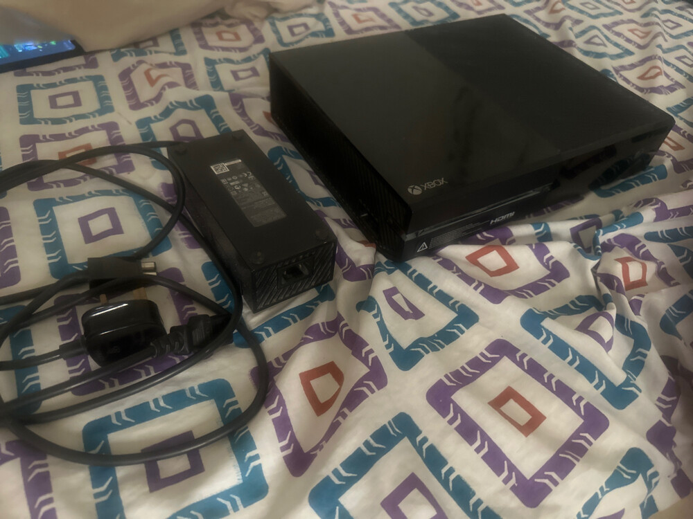 Xbox one + new controller + forza 5 - 5