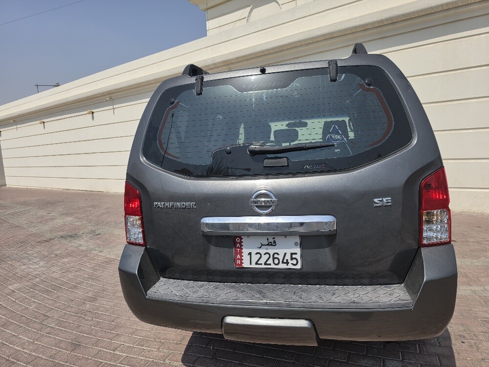 Nissan Pathfinder - 5