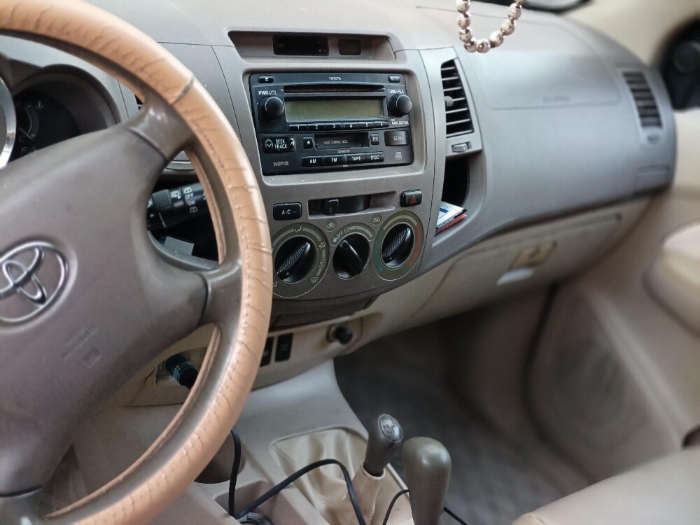 Toyota Fortuner 2.7L 4wd 2007 - 5