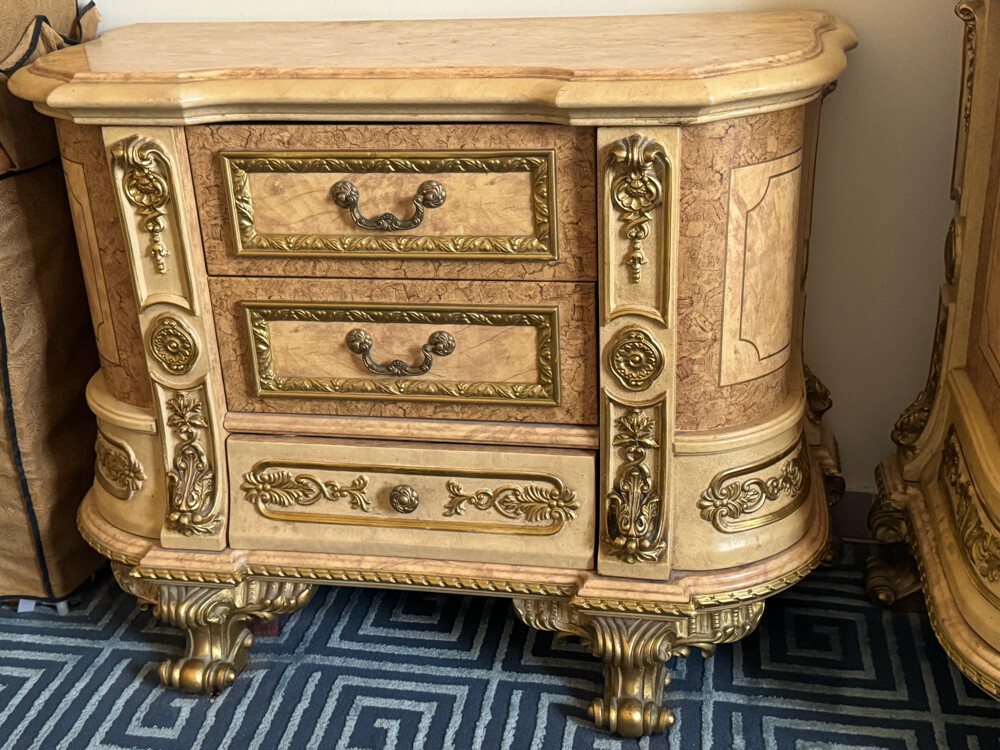 All furniture - 4