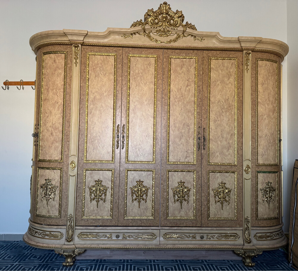 All furniture - 2