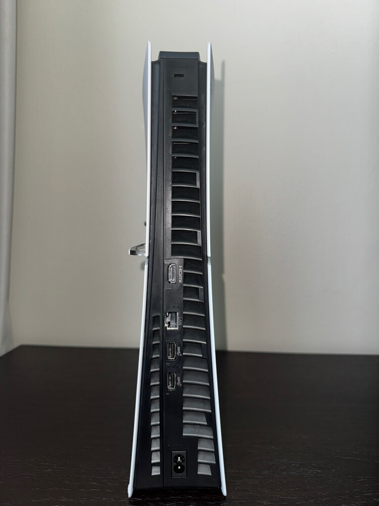 ps5 slim digital (825GB) - 2