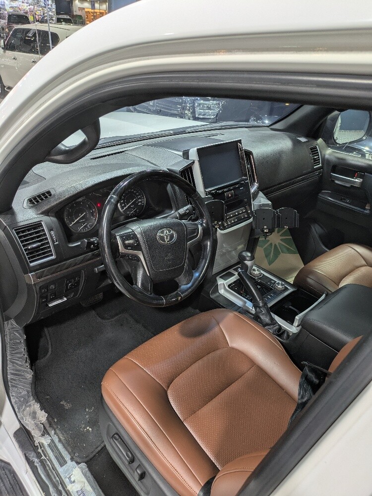 GXR V8 2017 - 2