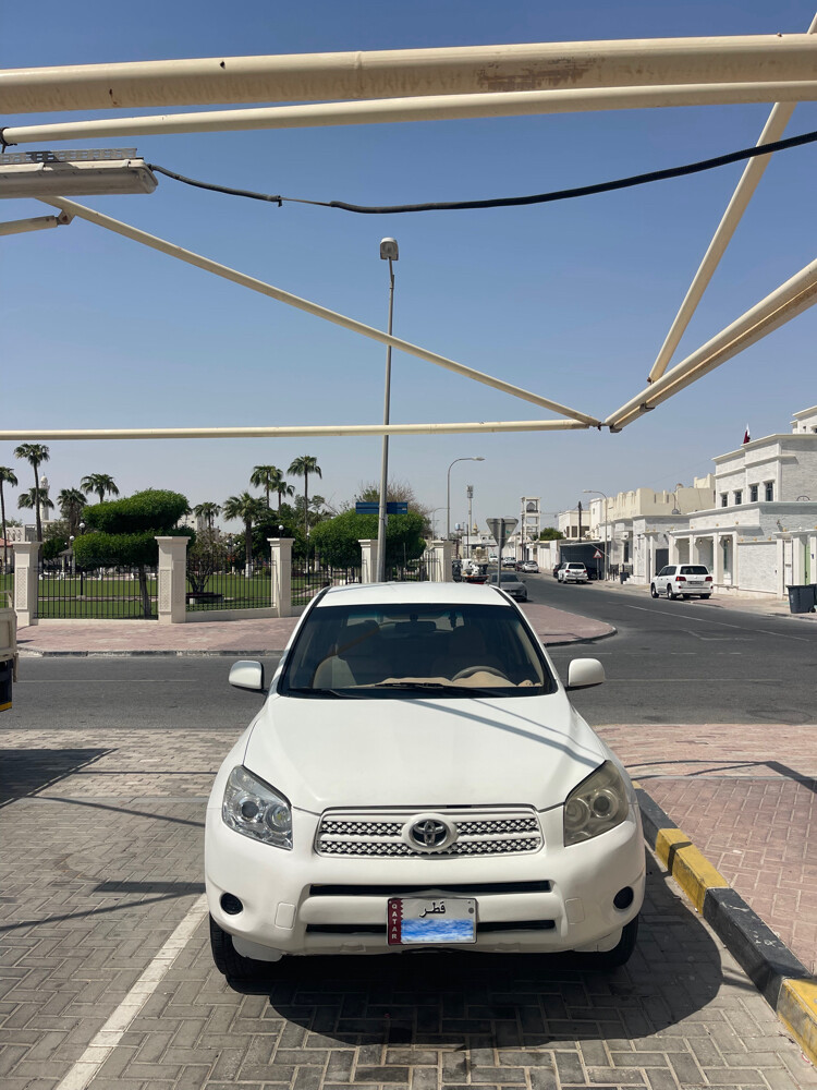 Toyota RAV4 - 5