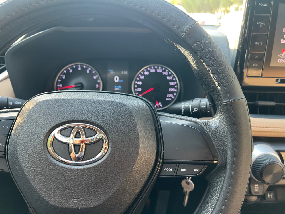 RAV4 2021 for sale - 10