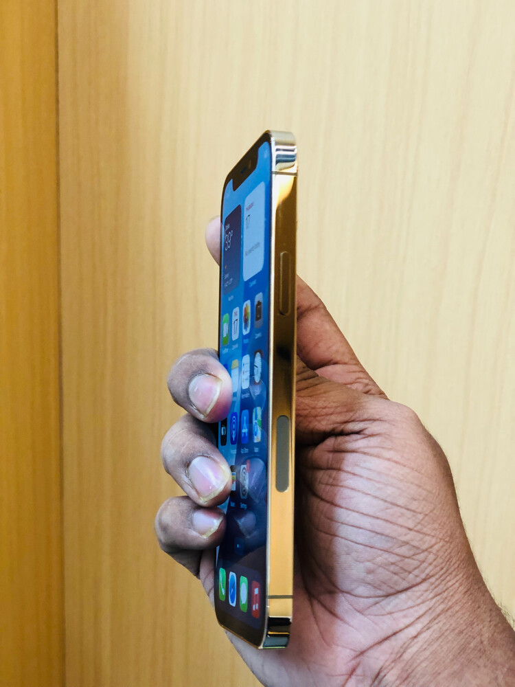 iphone 12Pro /128GB - 4