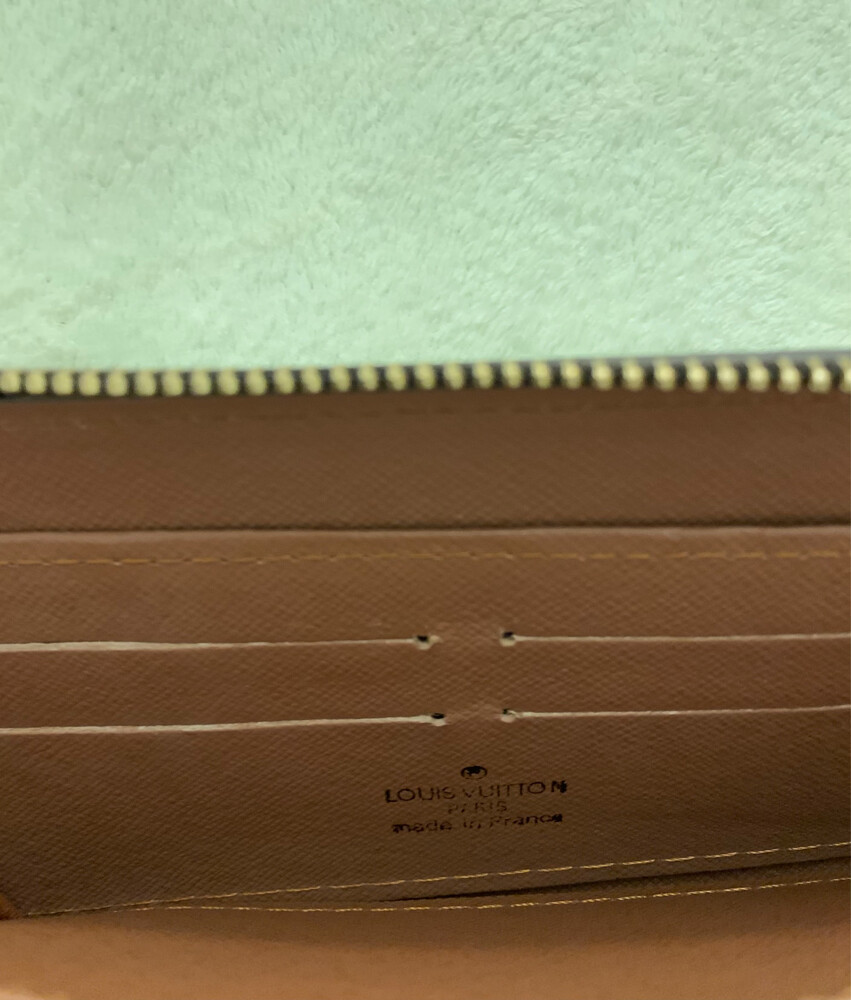 Louis Vuitton Monogram Zippy Wallet - 4