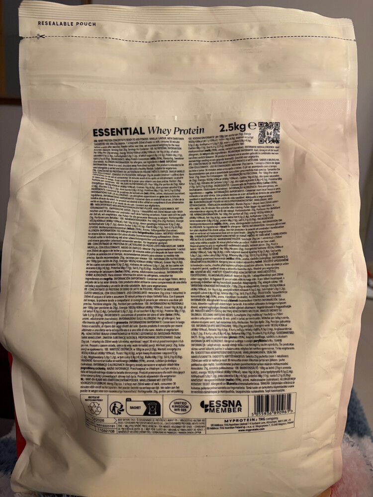 MyProtein Essential Vanilla Whey - 2