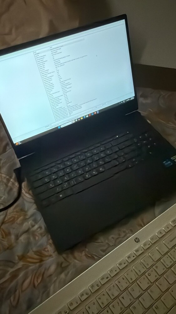 HP Victus 15 Laptop - 1