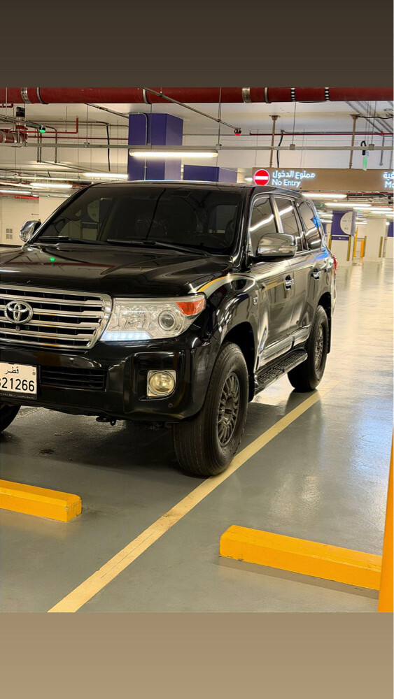 Land Cruiser - 1