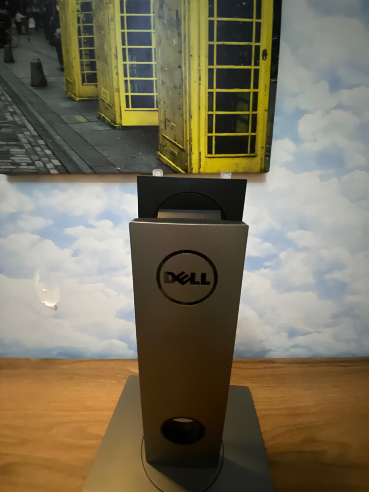 pc monitor - 4
