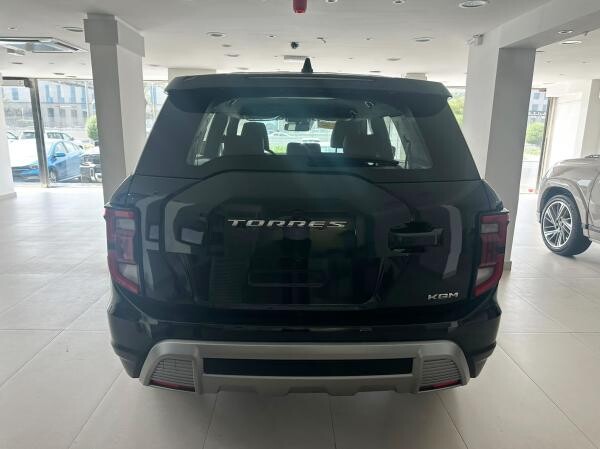Ssangyong - Torres  2026 - 5