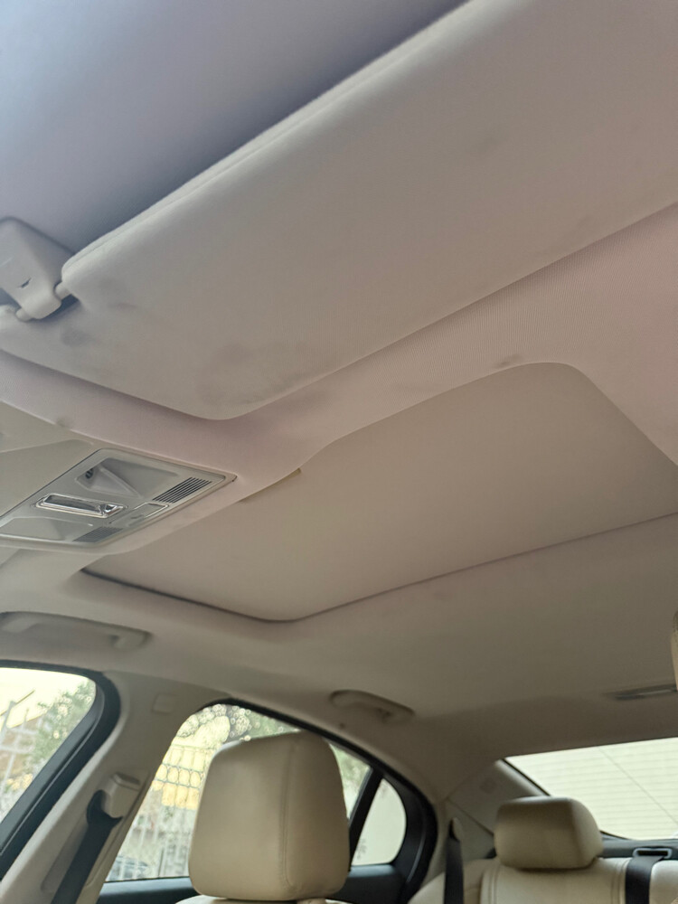 Jaguar XF sedan for sell - 12