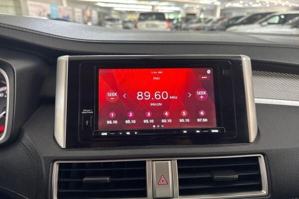 MITSUBISHI XPANDER MID OPTION - 12