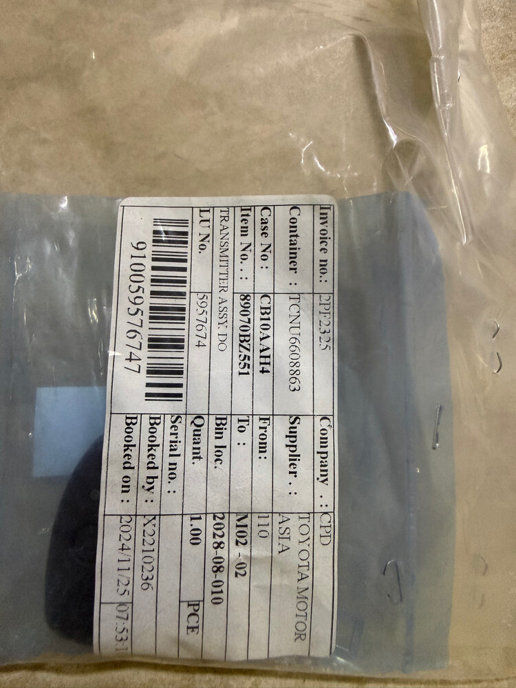 For Sale: Toyota Yaris 2025 Car Key - 3