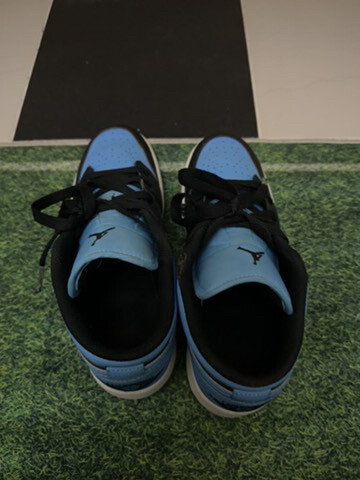 jordan 1 low blue black university  - 3
