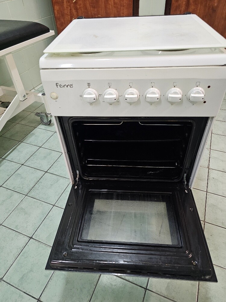 Electric stove and oven - 4