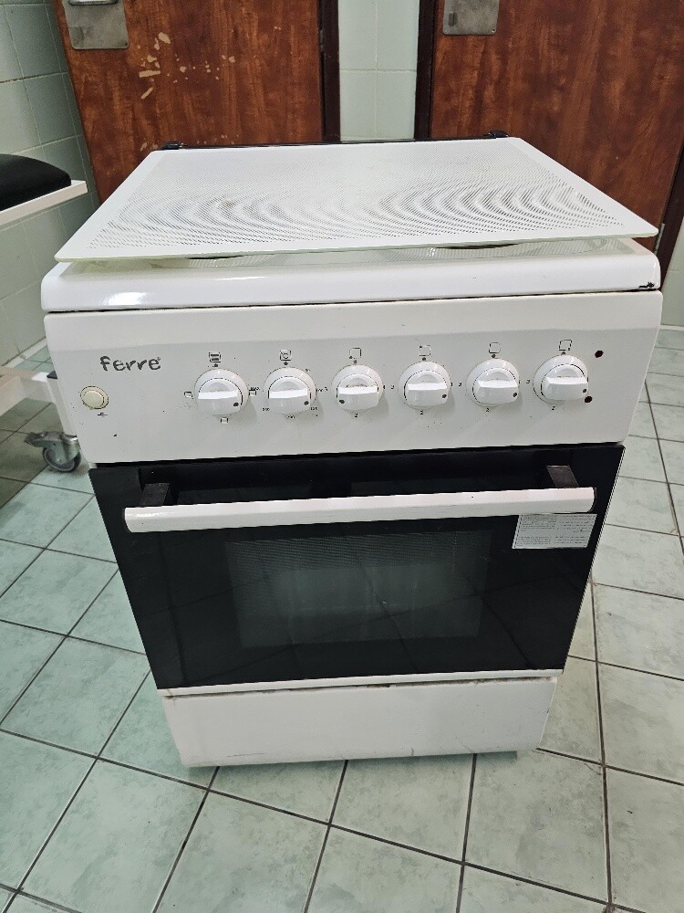 Electric stove and oven - 3