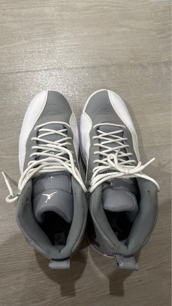 Jordan 12 retro size 45 - 4