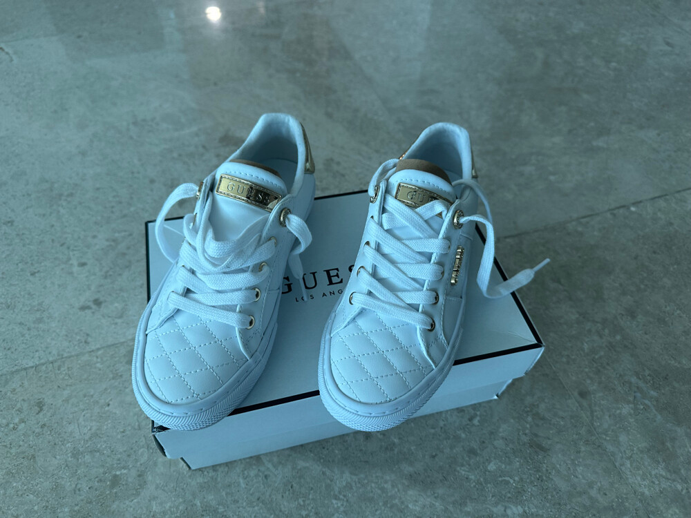BRAND NEW GUESS SHOES - 2