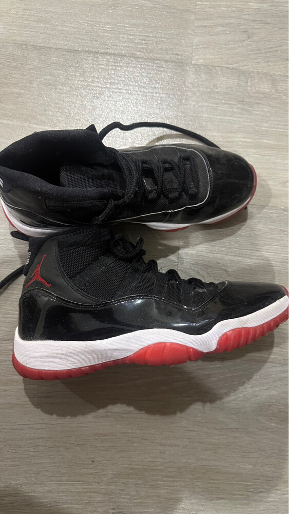 Jordan 11 size 43 - 2