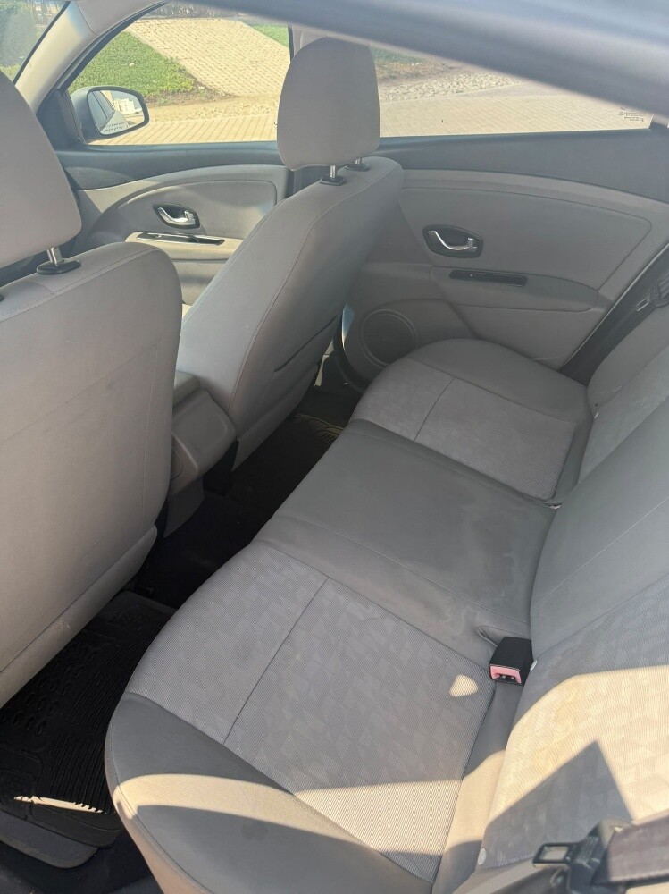 Renault fluence - 4