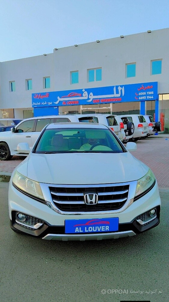 Honda Accord crosstour model 2013 - 1