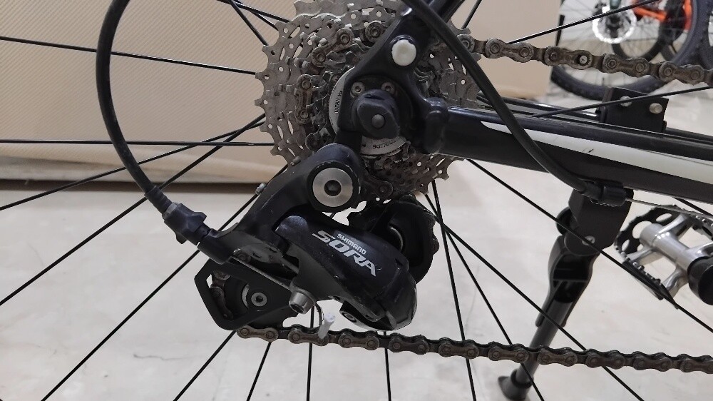 Giant Defy Roadbikes - 5