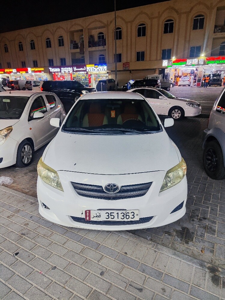 Toyota Corolla 2009 – White - 1