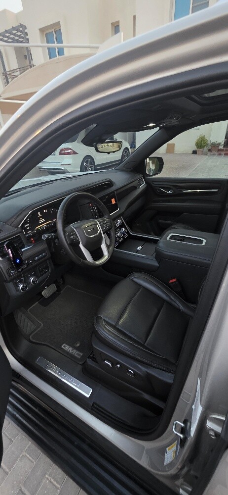 Denali Low mileage - 4