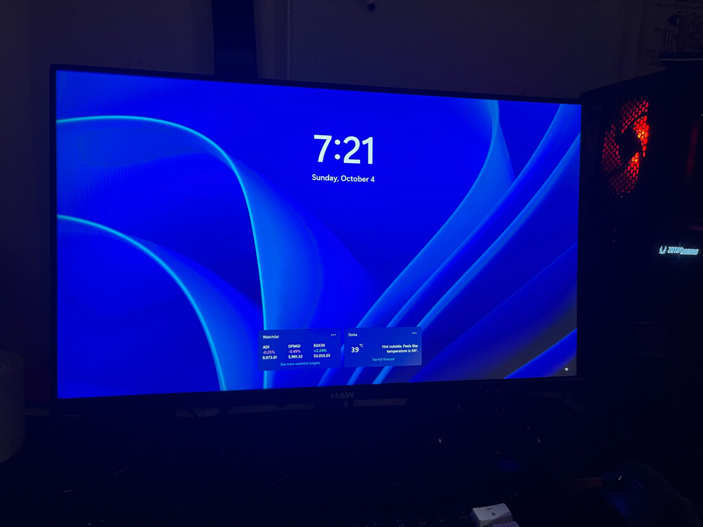 180 hz gaming monitor - 1