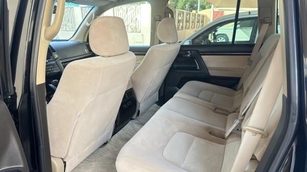 URGENT SALE Toyota Land Cruiser G - 5