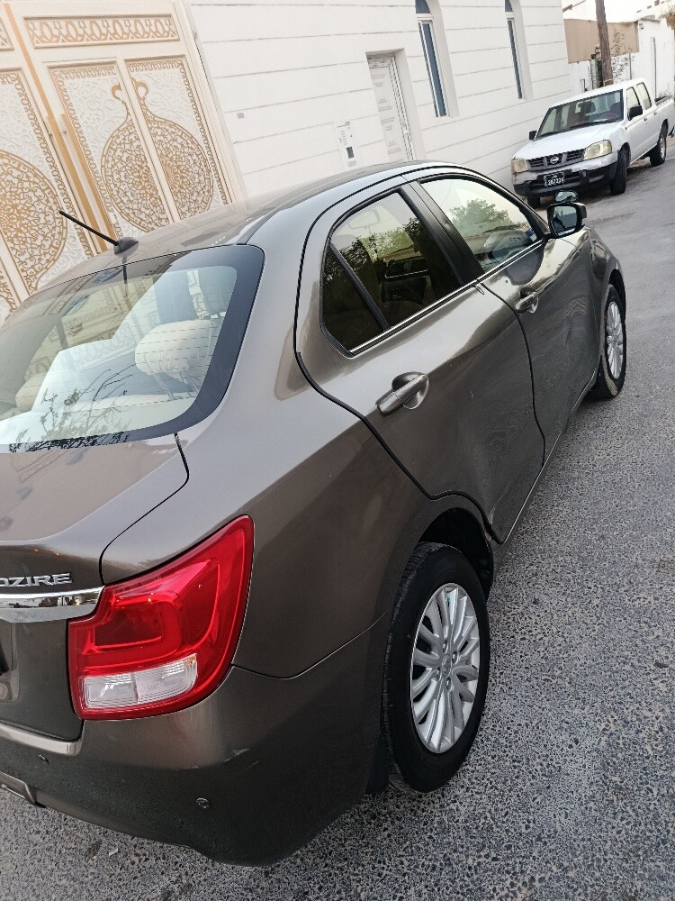 Suzuki Dzire - 4