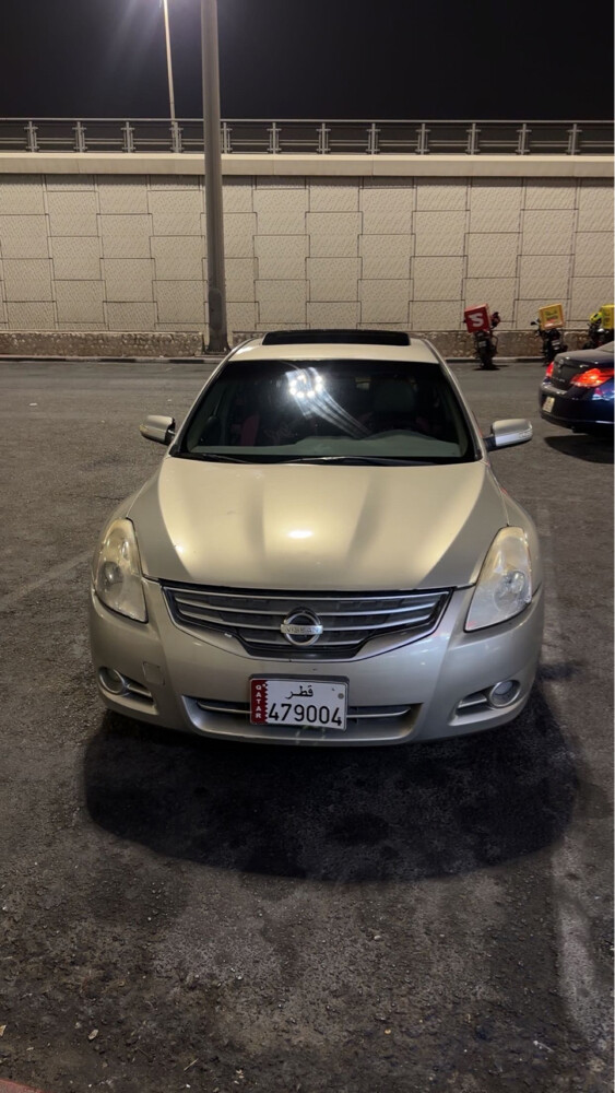 Nissan Altima - 6