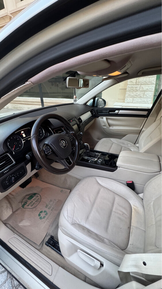 VW Touareg 2014 - 5