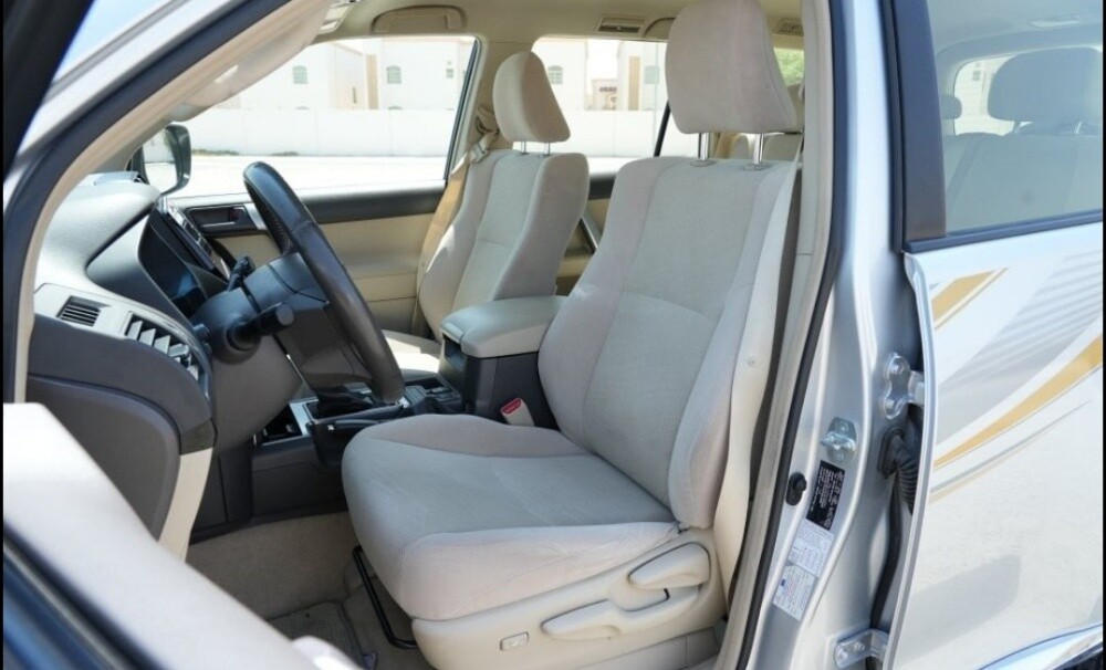 V6 Prado 2022 excellent condition - 8