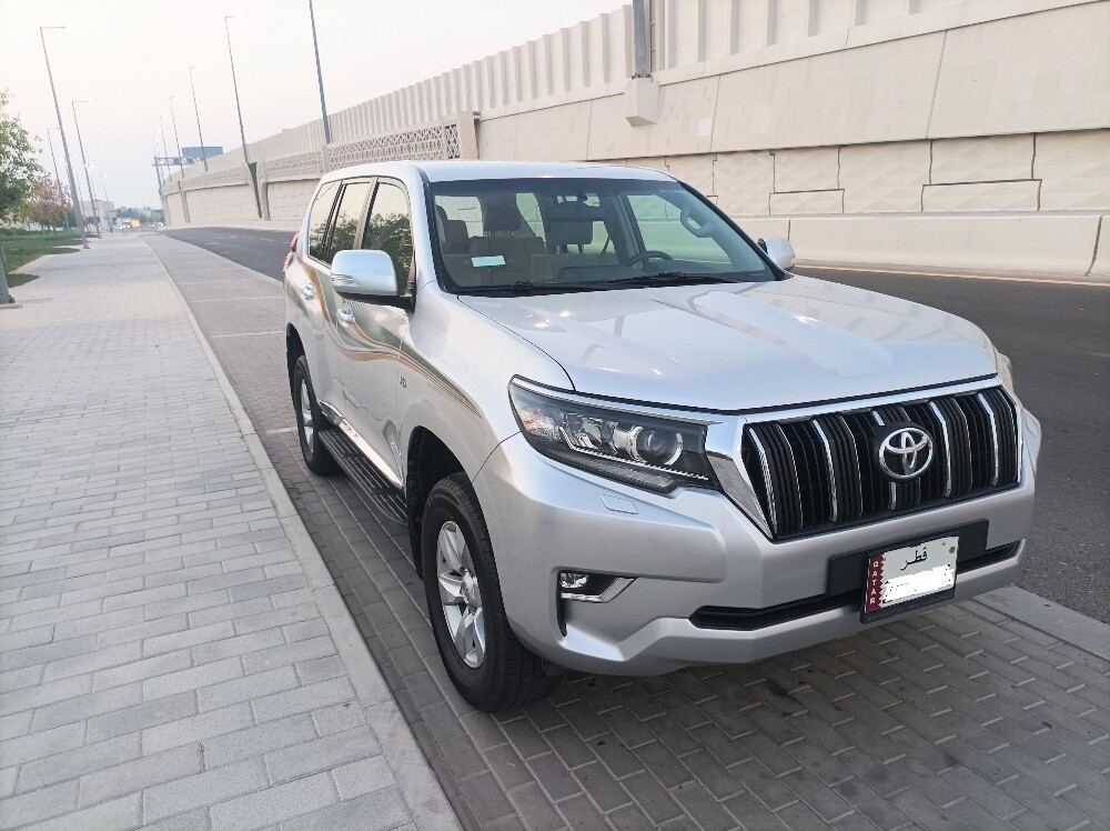 V6 Prado 2022 excellent condition - 1