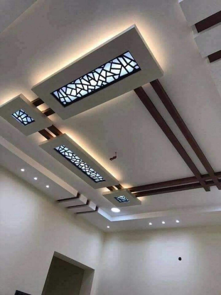 فني - 25