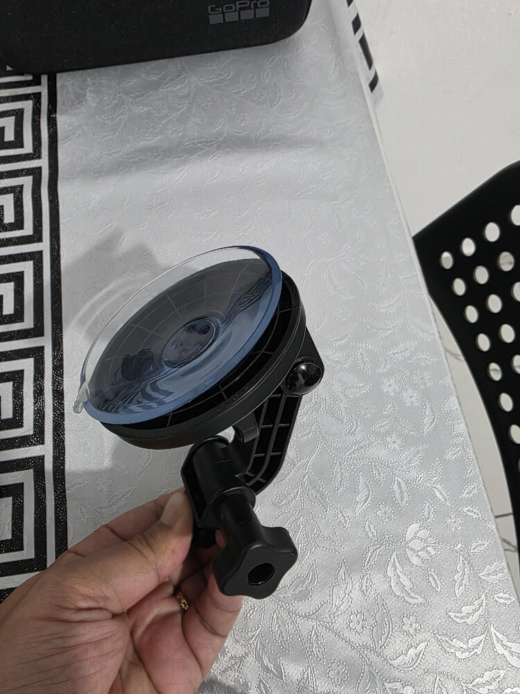 GoPro Suction Cup Mount - 4