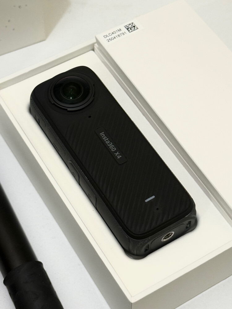 insta 360 x4 - 2