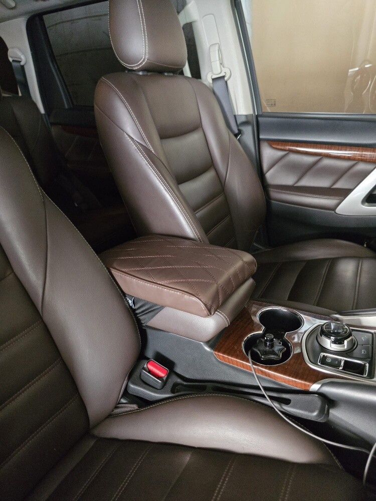 Mitsubishi Montero black edition - 4