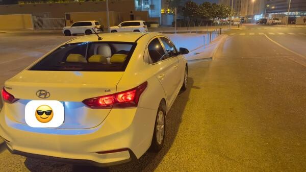 Hyundai Accent - 3