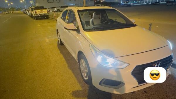 Hyundai Accent - 2