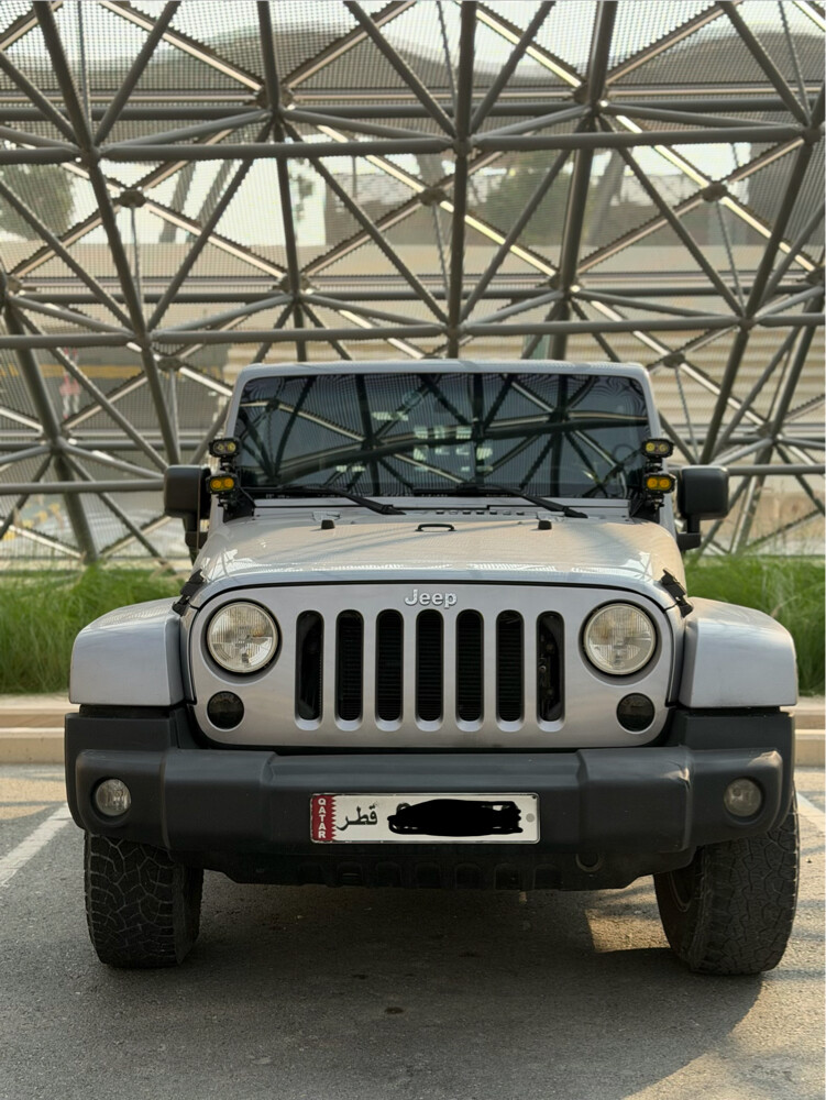 Jeep Wrangler Sahara - 2