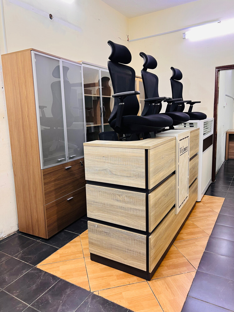 used office furniture selling  - 14