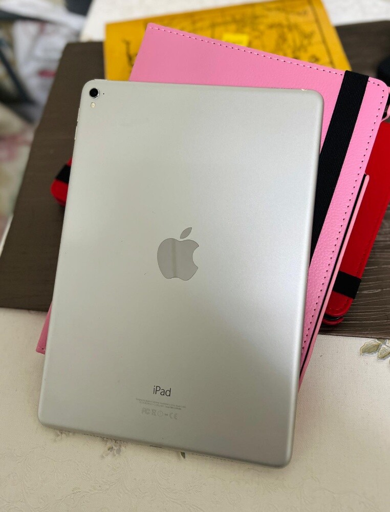 iPad Pro-9.7" /32gb/WiFi - 2