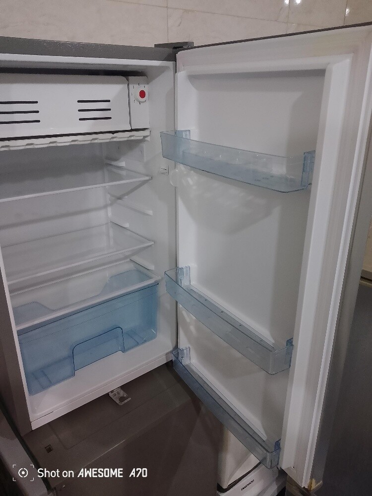 OLSENMARK FRIDGE FOR SELL. - 3