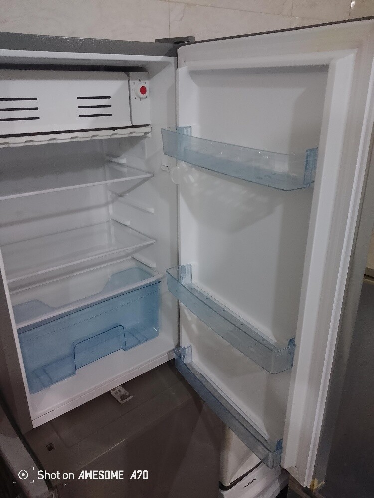 OLSENMARK FRIDGE FOR SELL. - 4