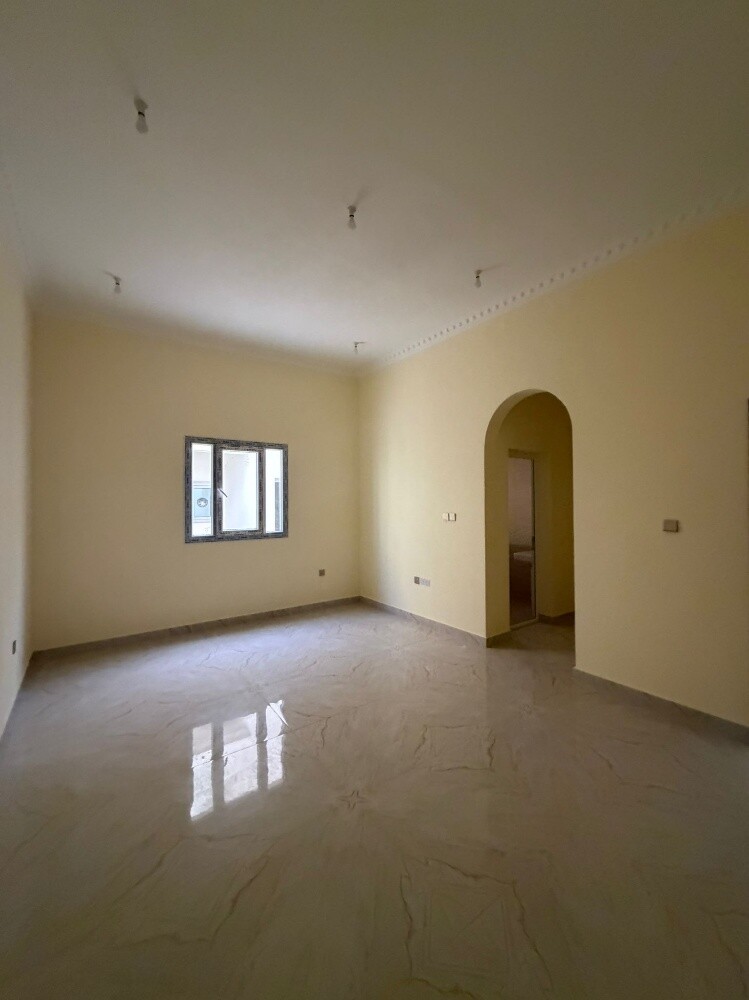 للبيع عمارة فريج كليب - 2